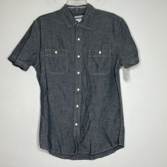 Amazon Essentials Slim Button-Down Shirt💥PRICE DROP💥 - Picture 1 of 4